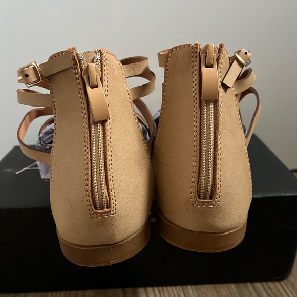 Gladiator tan sandals - Picture 4 of 6